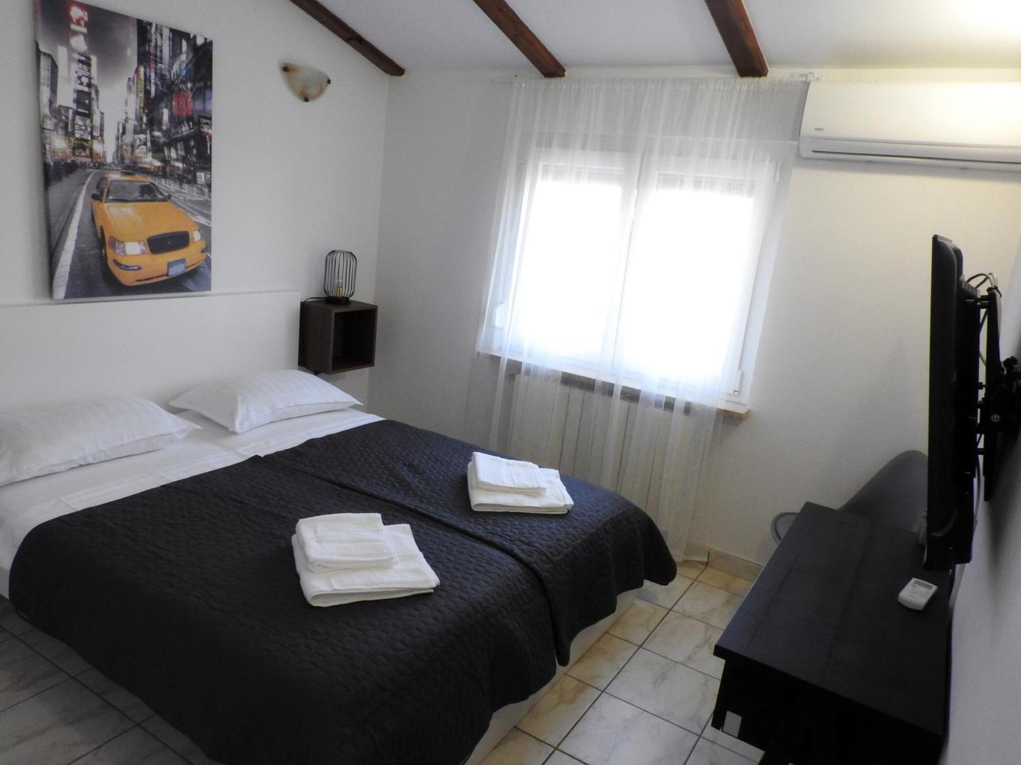Apartman Ines- Stinjan Pula Exteriér fotografie